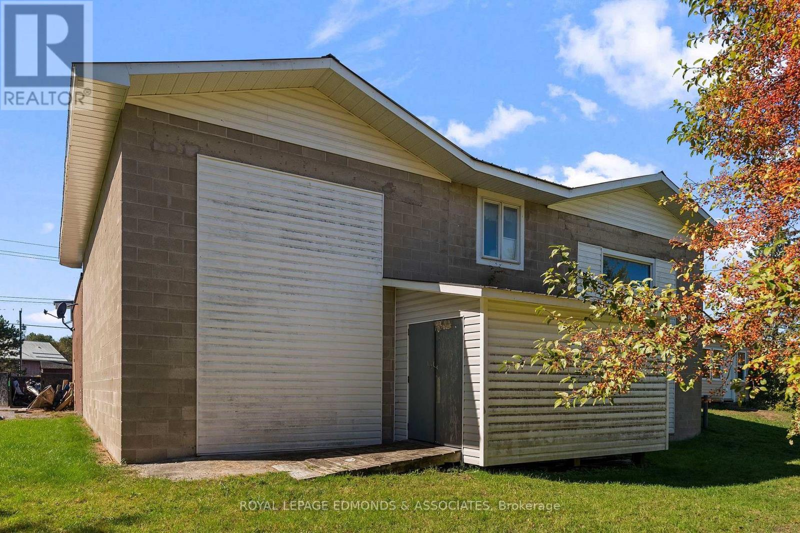 1198 Haley Road, Whitewater Region, Ontario  K0J 1Y0 - Photo 17 - X13830158