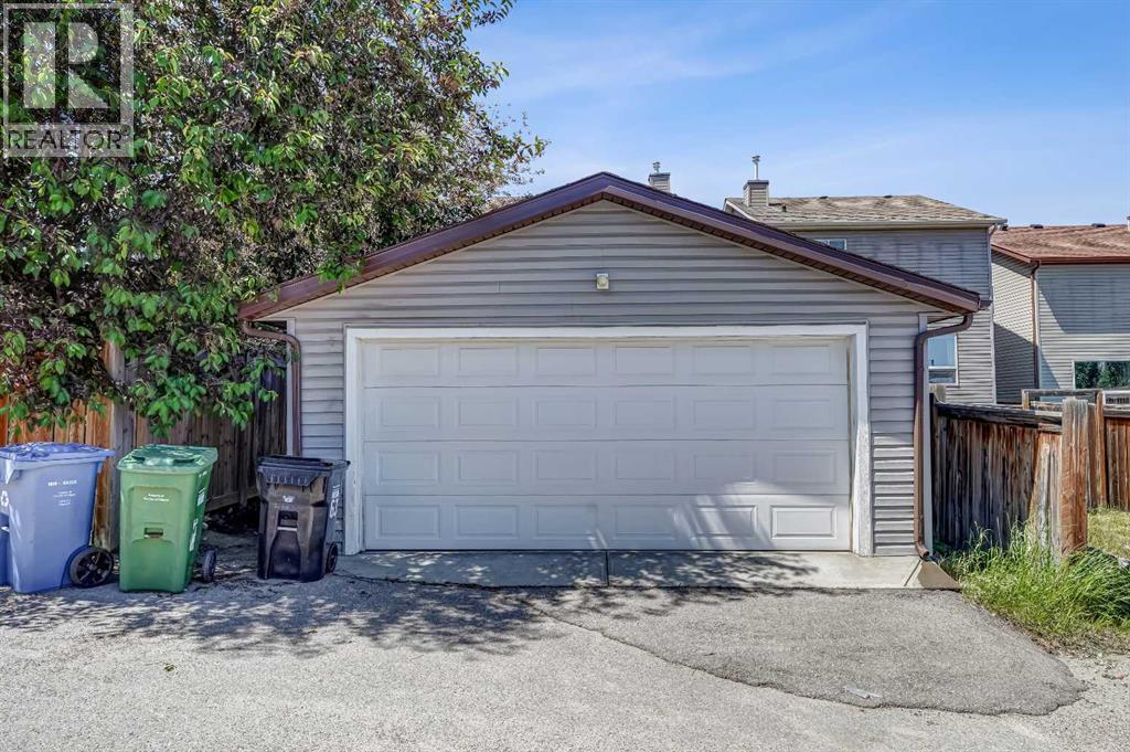 63 Everglen Rise Sw, Calgary, Alberta  T2Y 4Z4 - Photo 38 - A2348044