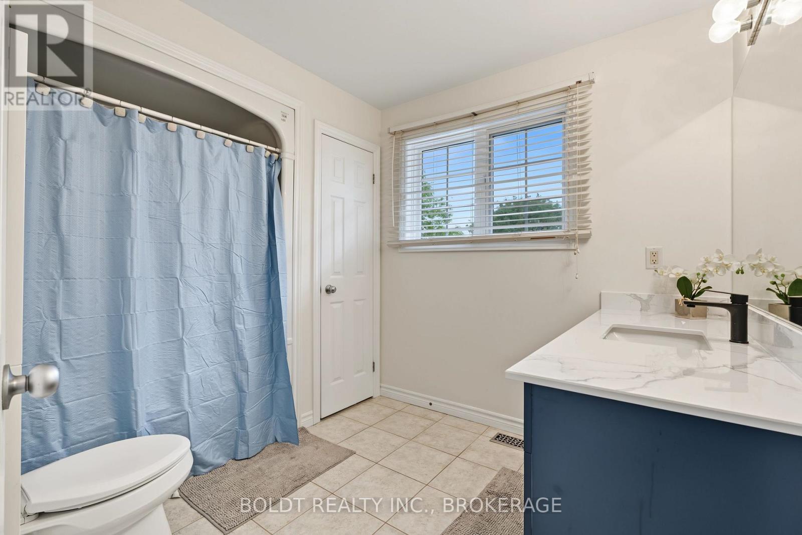 17 Valridge Drive, Hamilton (Ancaster), Ontario  L9G 4Y5 - Photo 25 - X13831854