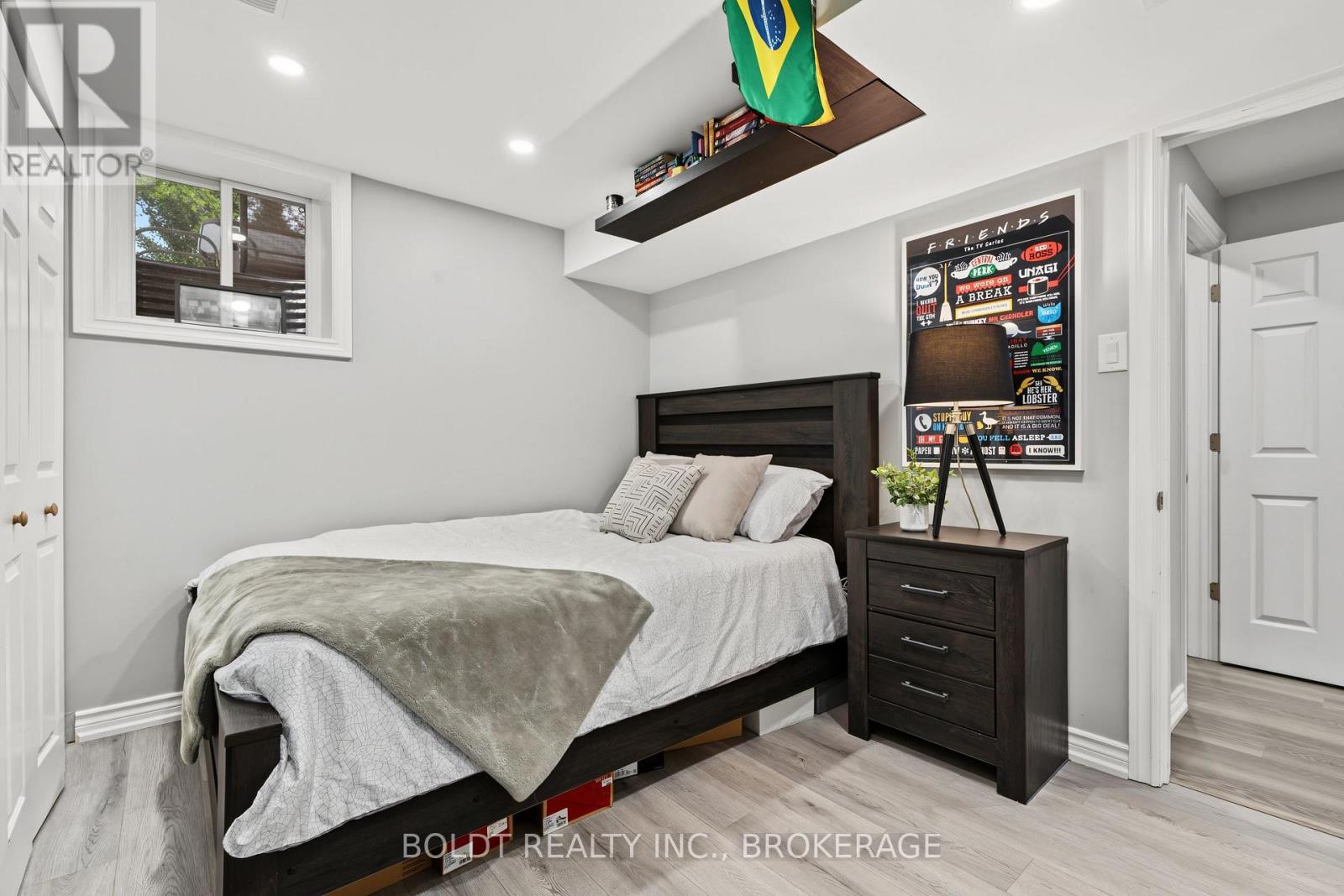 17 Valridge Drive, Hamilton (Ancaster), Ontario  L9G 4Y5 - Photo 38 - X13831854