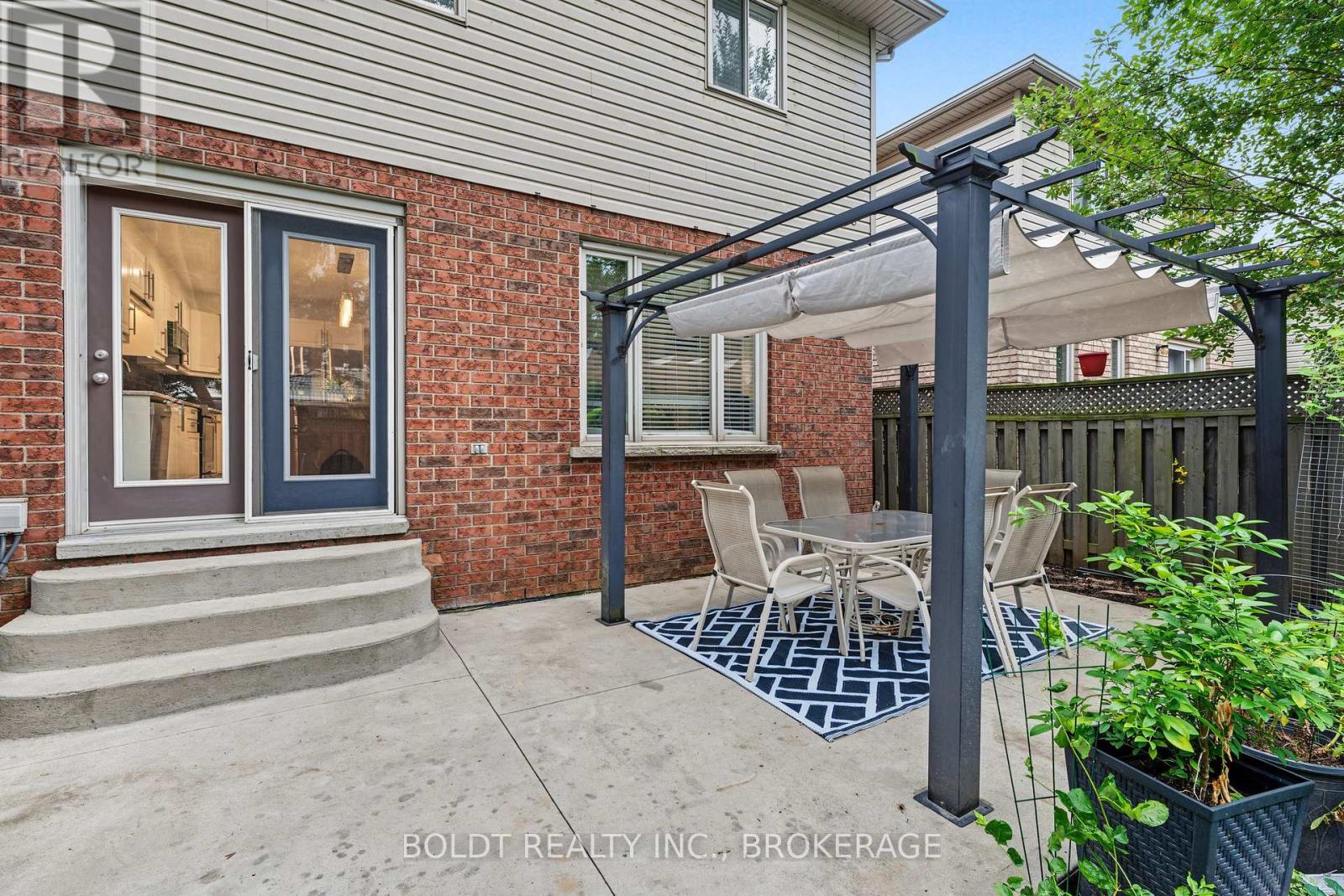 17 Valridge Drive, Hamilton (Ancaster), Ontario  L9G 4Y5 - Photo 40 - X13831854