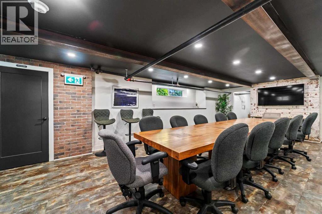 Office 2, 4802 49 Street