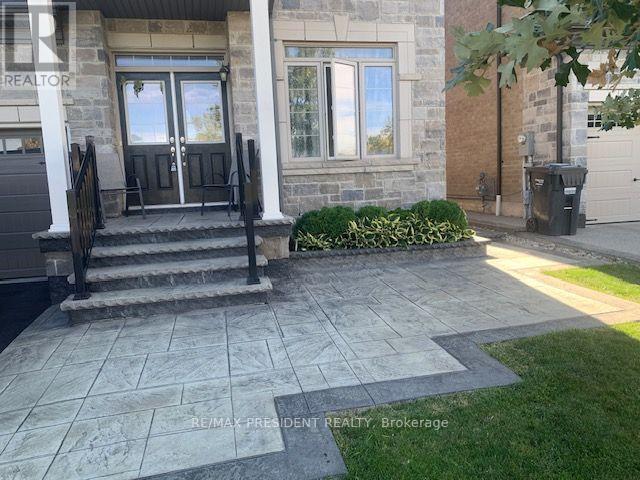 19 Jaypeak Road N, Brampton, Ontario  L6P 4J8 - Photo 5 - W13813532