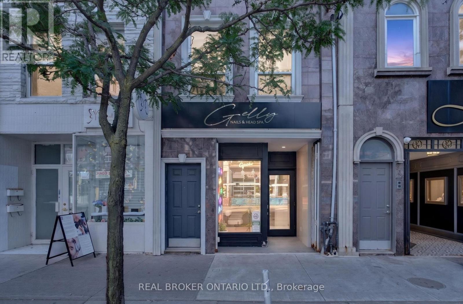 803 Dundas Street W, Toronto, Ontario  M6J 1V2 - Photo 2 - C13831850
