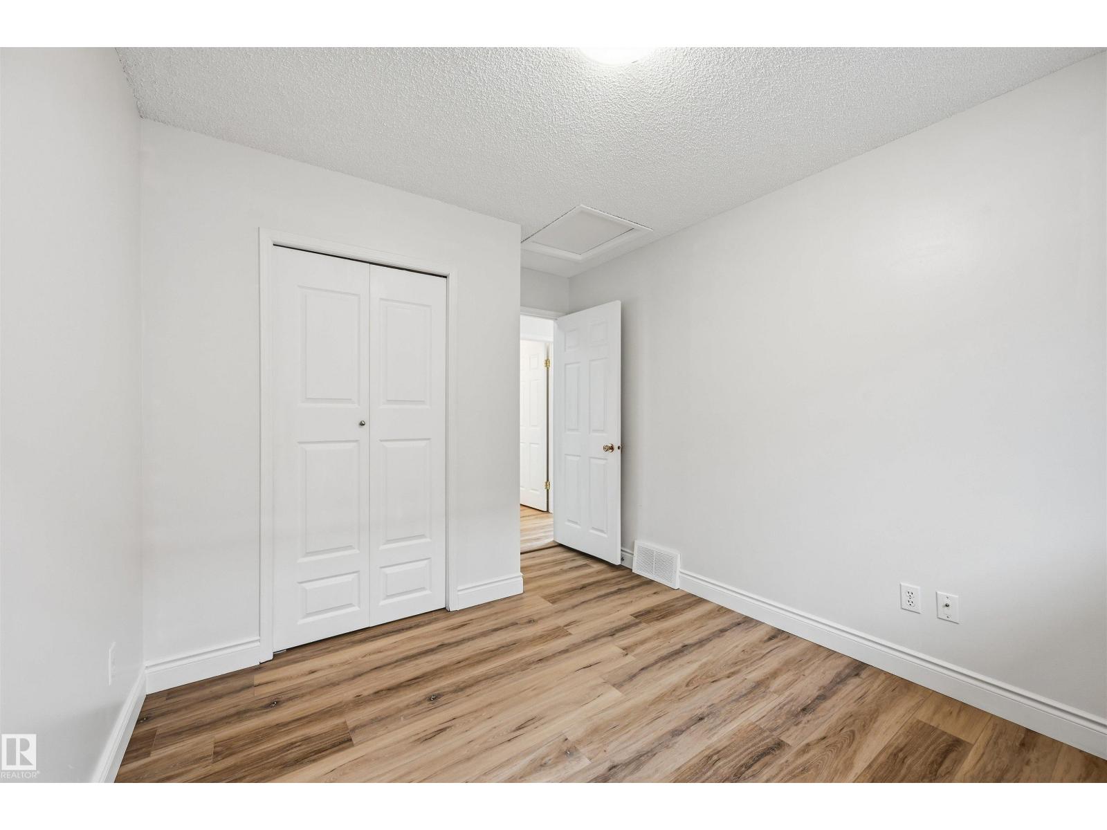 11615 8 Av Nw, Edmonton, Alberta  T6J 6Z8 - Photo 21 - E4510565