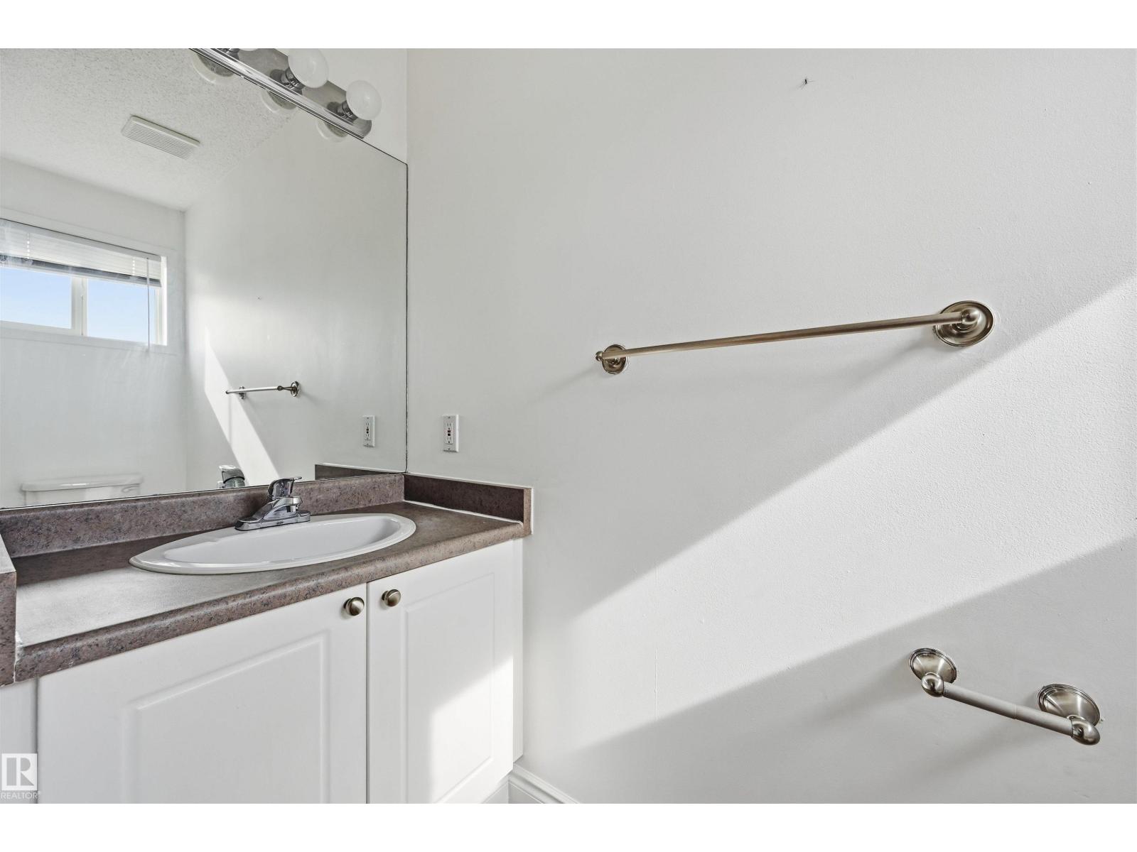 11615 8 Av Nw, Edmonton, Alberta  T6J 6Z8 - Photo 19 - E4510565