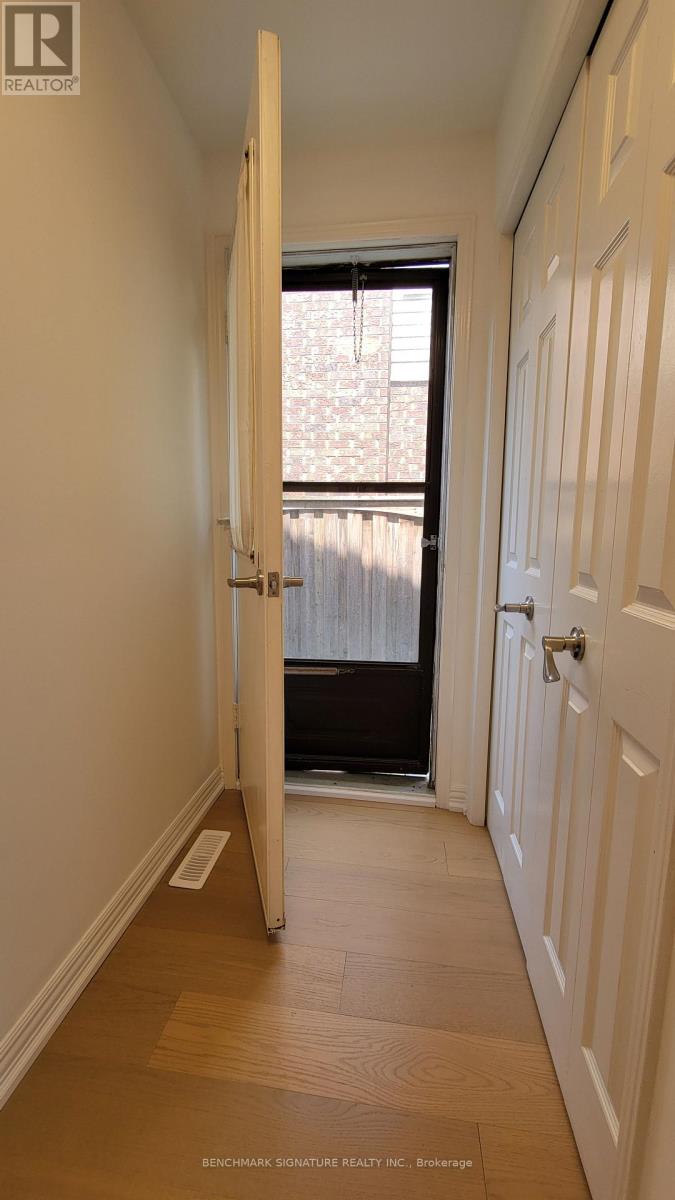35 Wintermute Boulevard, Toronto, Ontario  M1W 3M5 - Photo 27 - E13410750