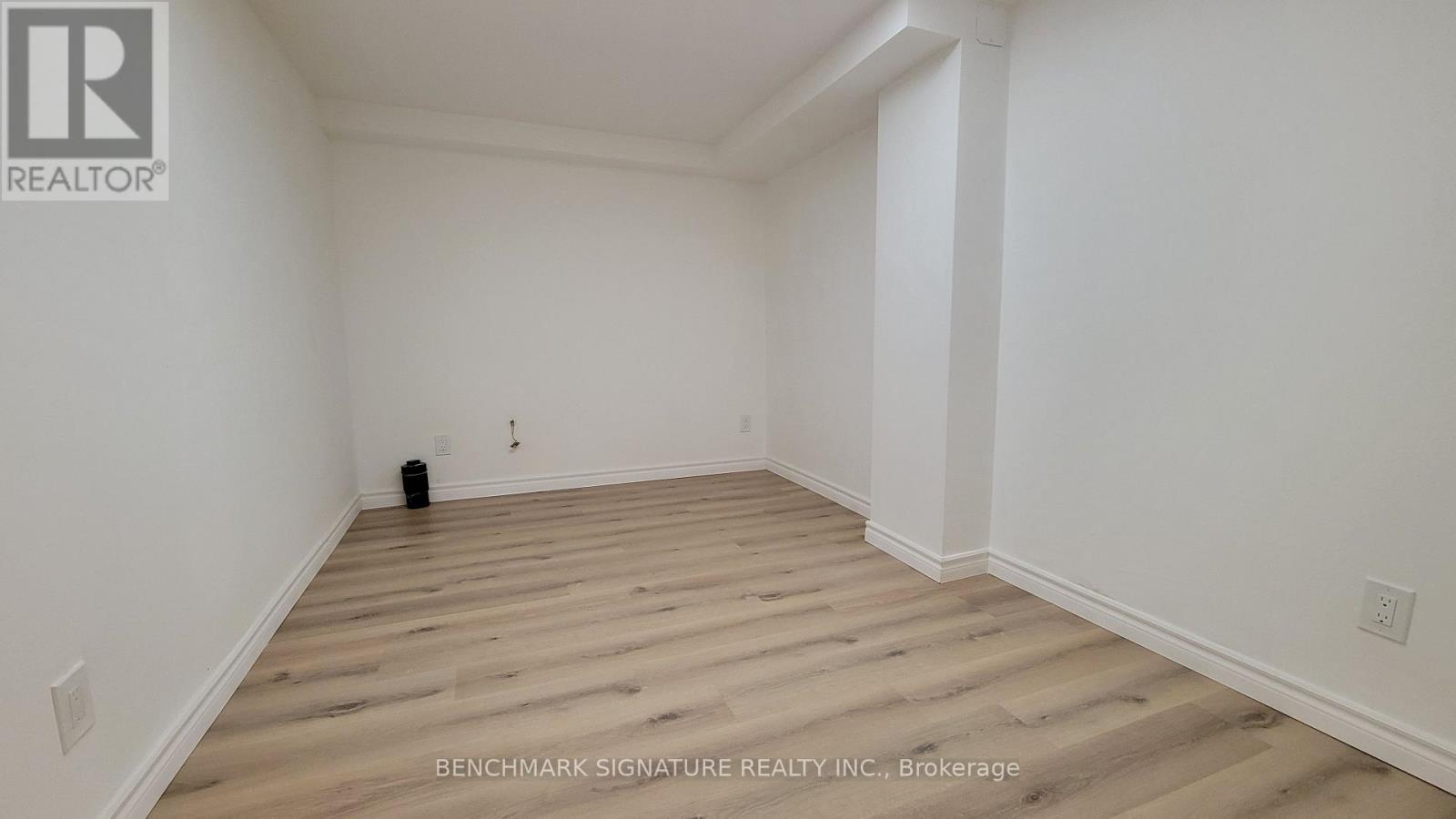 35 Wintermute Boulevard, Toronto, Ontario  M1W 3M5 - Photo 37 - E13410750