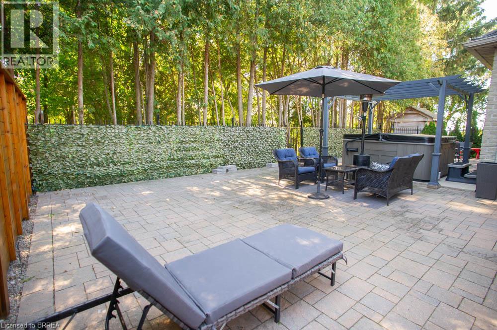 15 Farrugie Street, Paris, Ontario  N3L 0A8 - Photo 28 - 40866014