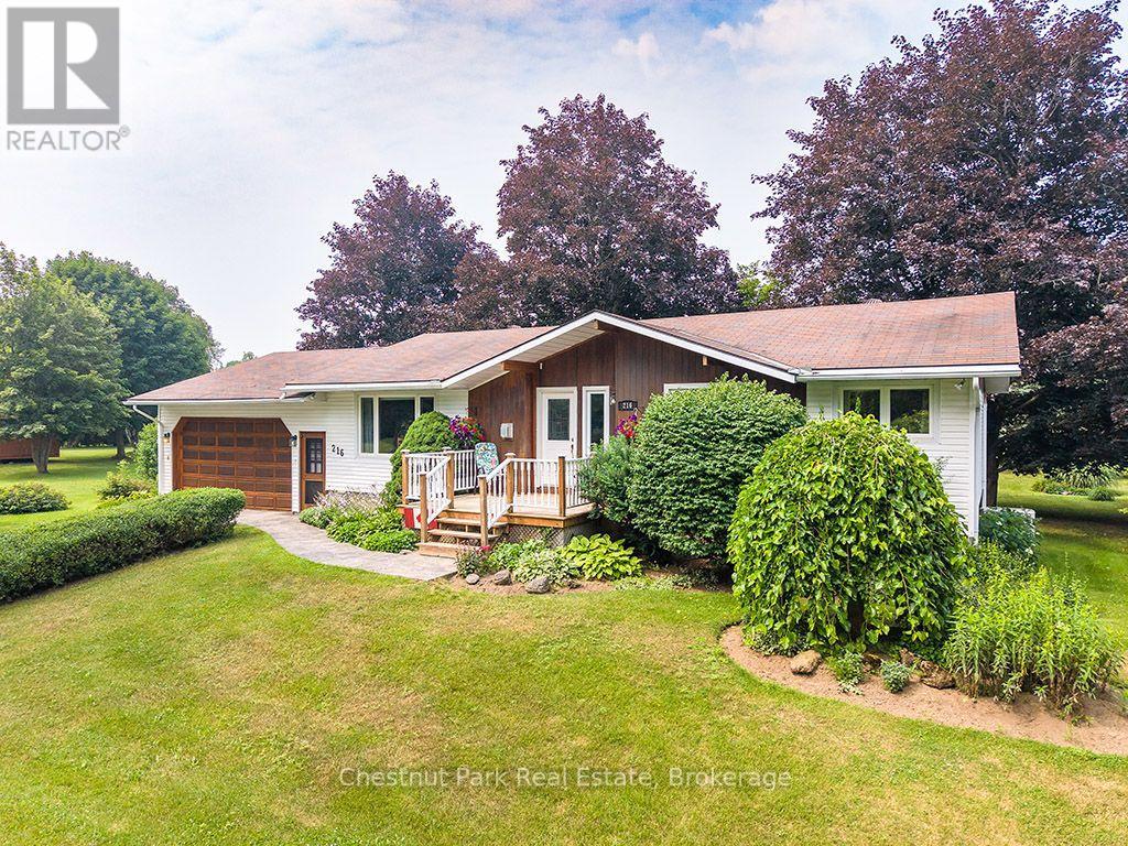 216 Margaret Street N, Blue Mountains, Ontario  N0H 1J0 - Photo 2 - X13588078