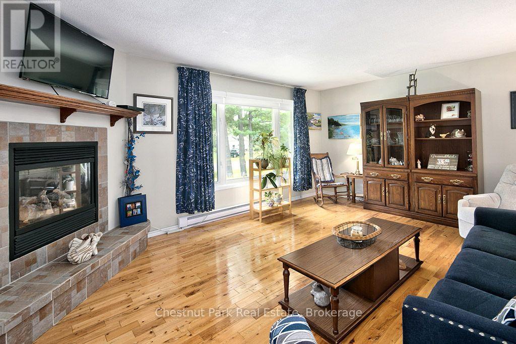 216 Margaret Street N, Blue Mountains, Ontario  N0H 1J0 - Photo 7 - X13588078