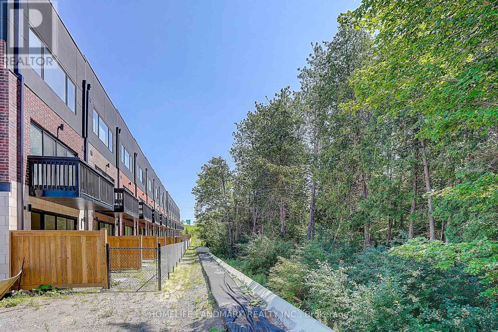 27 Chestnut Court, Aurora, Ontario  L4G 4A4 - Photo 49 - N13775858