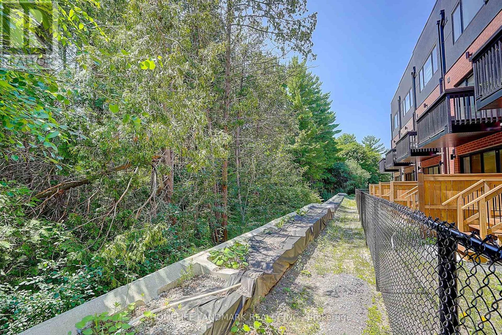 27 Chestnut Court, Aurora, Ontario  L4G 4A4 - Photo 48 - N13775858