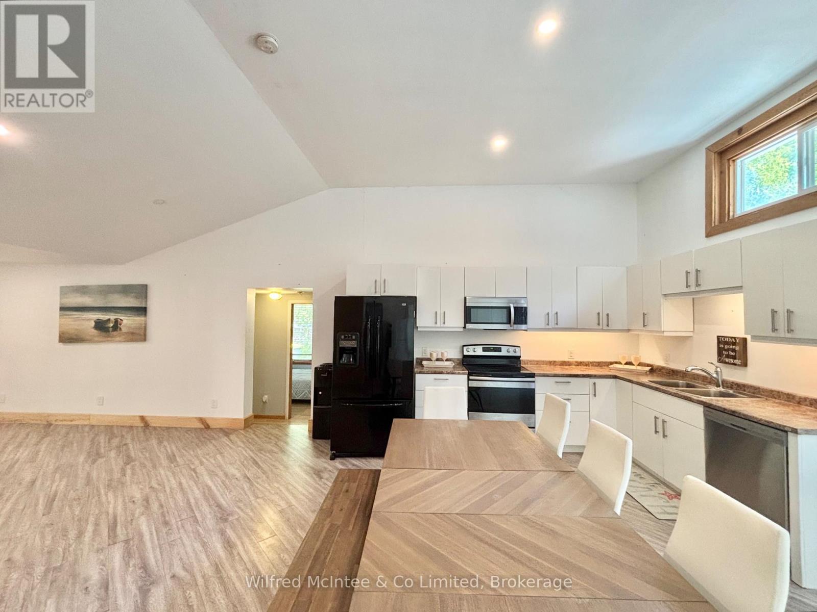 7 3rd Avenue S, Native Leased Lands, Ontario  N0H 2L0 - Photo 25 - X13831910