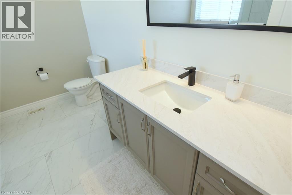 25 Guest Street, Hamilton, Ontario  L9K 0G2 - Photo 28 - 40864982