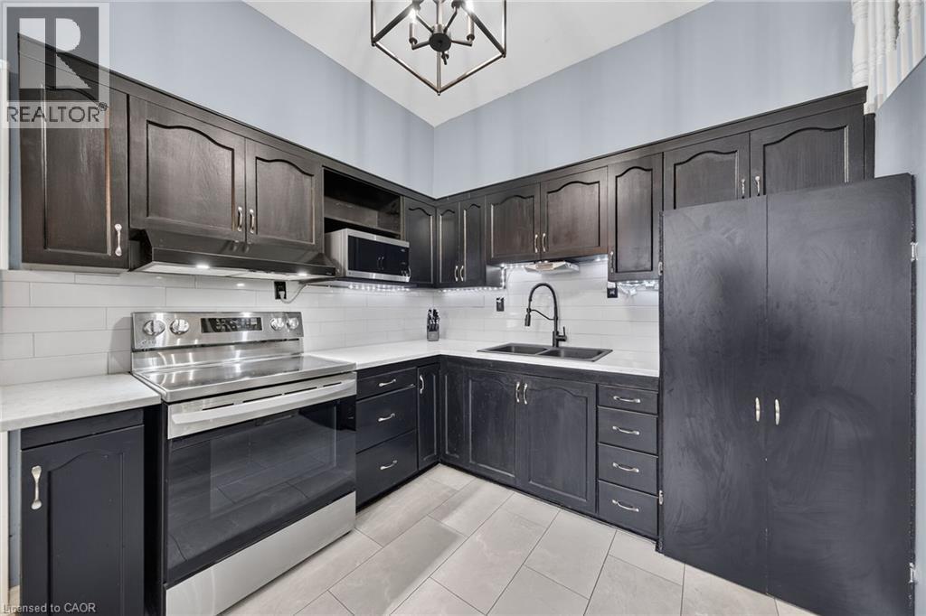 7 East 24th Street, Hamilton, Ontario  L8V 2X8 - Photo 12 - 40866149