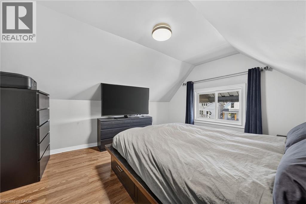 7 East 24th Street, Hamilton, Ontario  L8V 2X8 - Photo 24 - 40866149