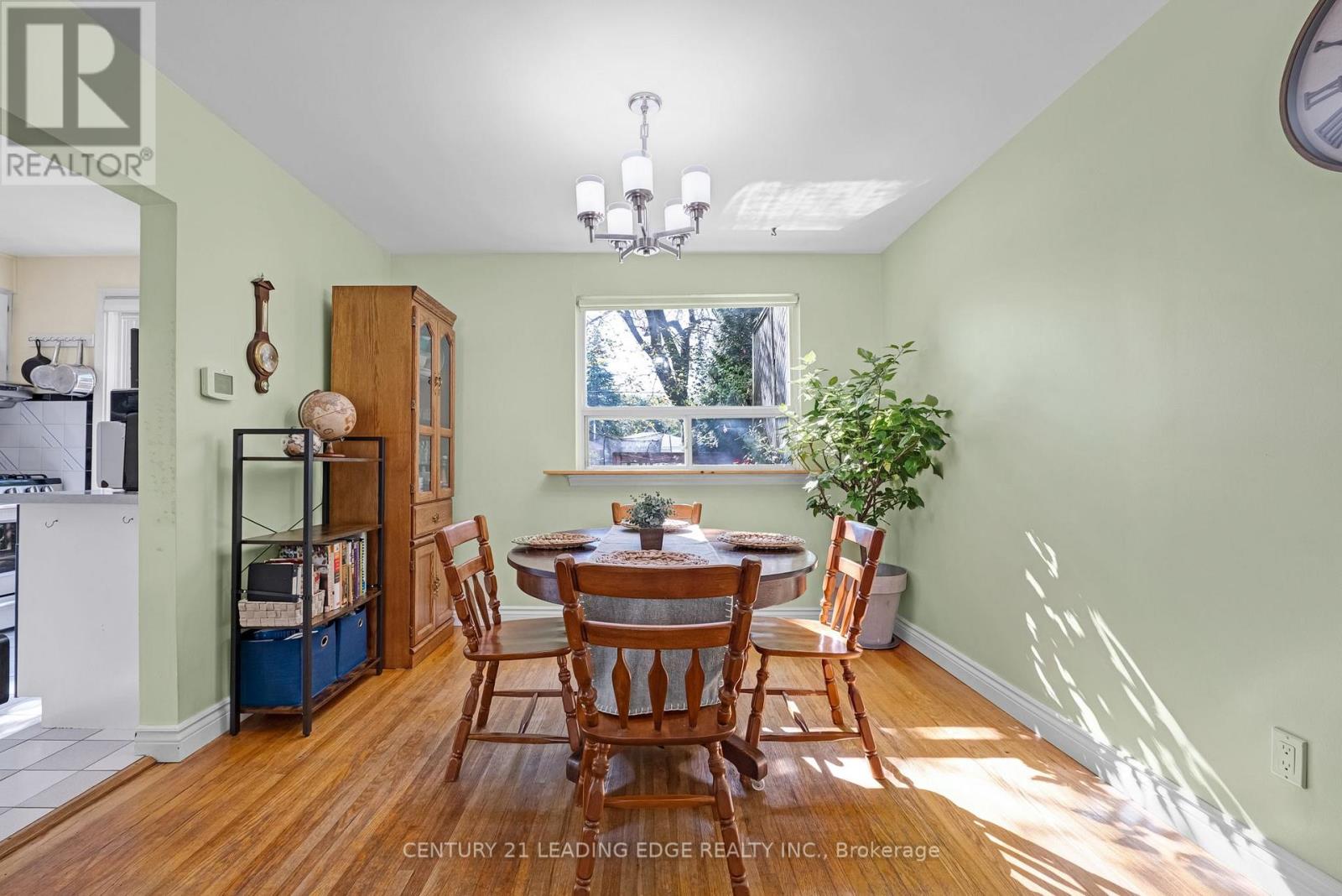 234 Beechy Drive, Richmond Hill, Ontario  L4C 2X7 - Photo 5 - N13831868