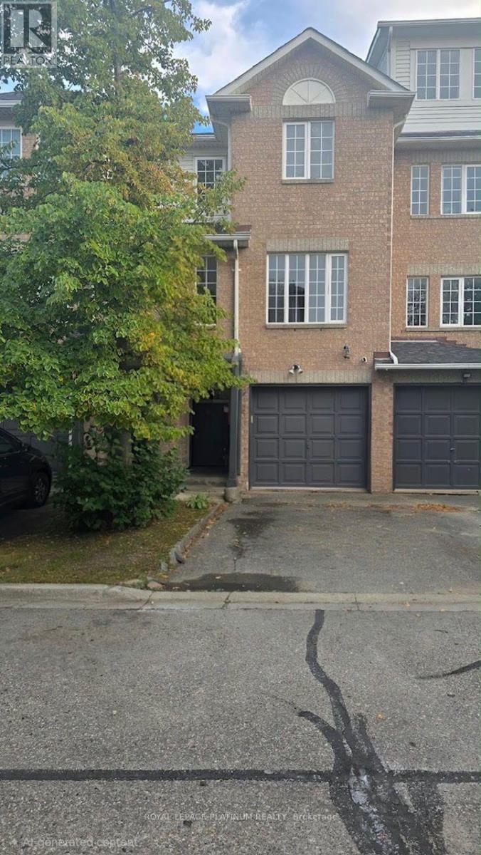 44 - 74 SPADINA ROAD, Brampton, Ontario