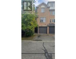 44 - 74 SPADINA ROAD, Brampton, Ontario