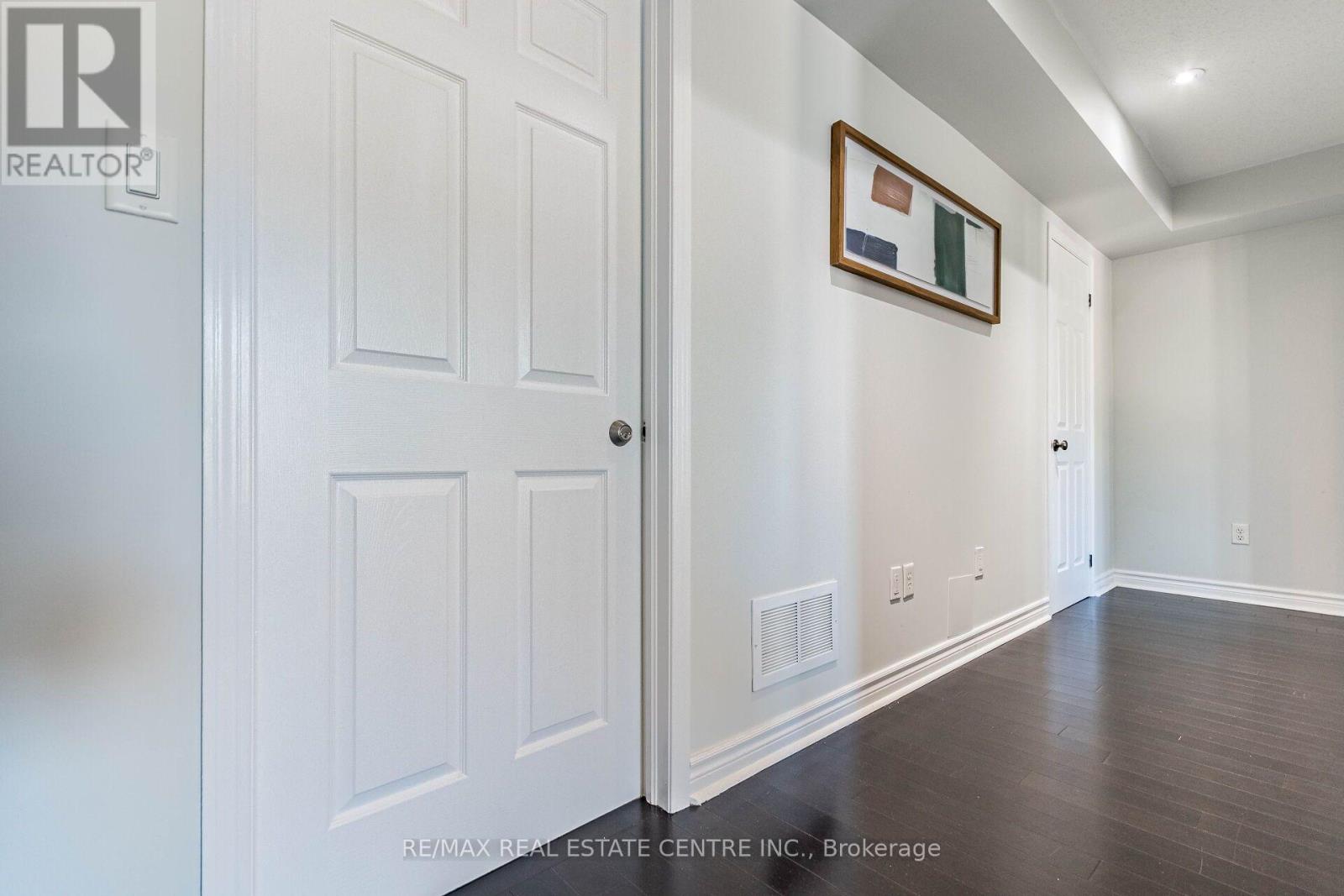 3141 Walkers Line, Burlington, Ontario  L7M 0E1 - Photo 9 - W13831886