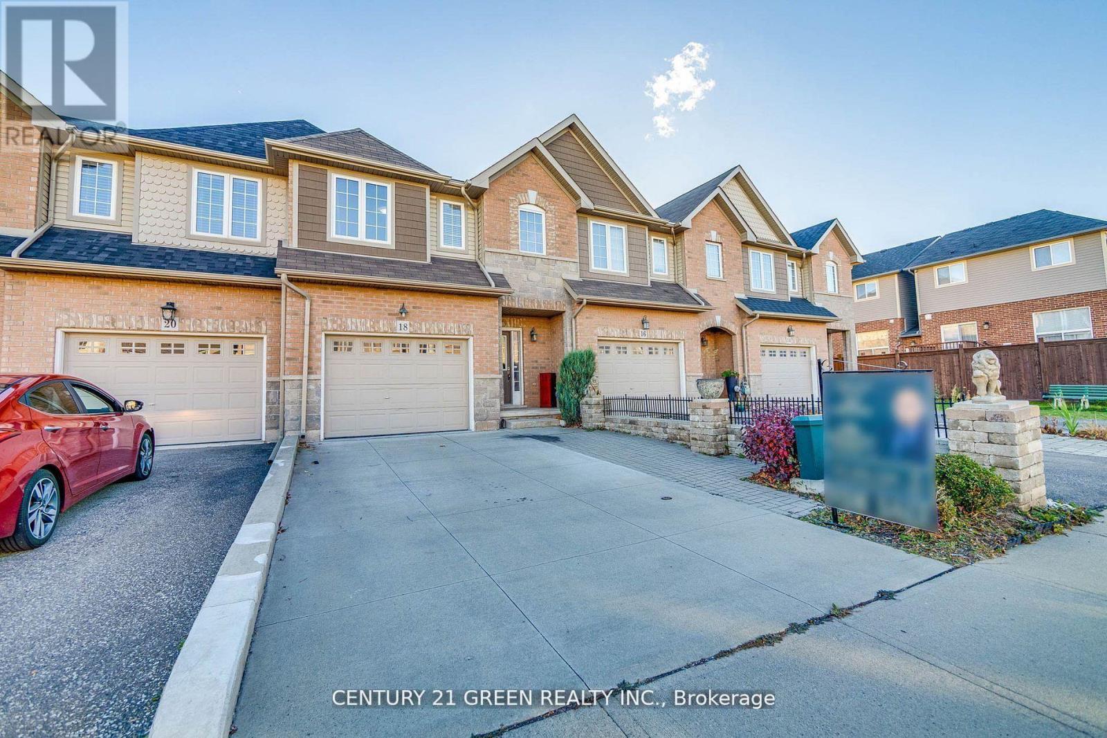 18 PALACEBEACH TRAIL, Hamilton, Ontario