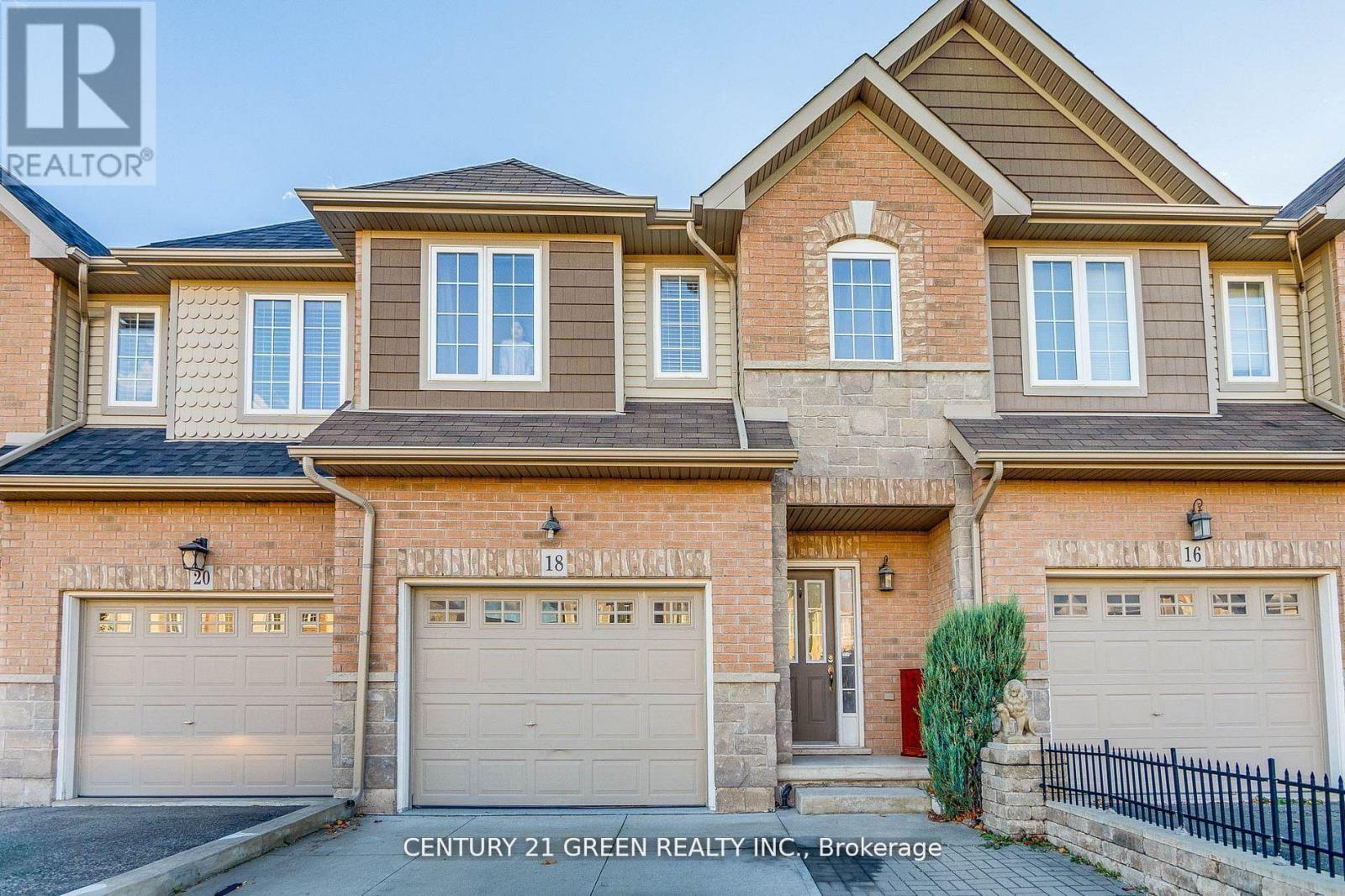 18 Palacebeach Trail, Hamilton, Ontario  L8E 5C3 - Photo 3 - X13831914