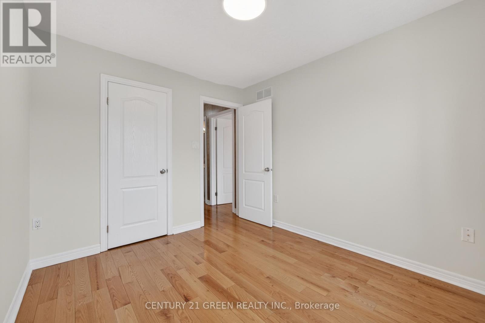18 Palacebeach Trail, Hamilton, Ontario  L8E 5C3 - Photo 33 - X13831914