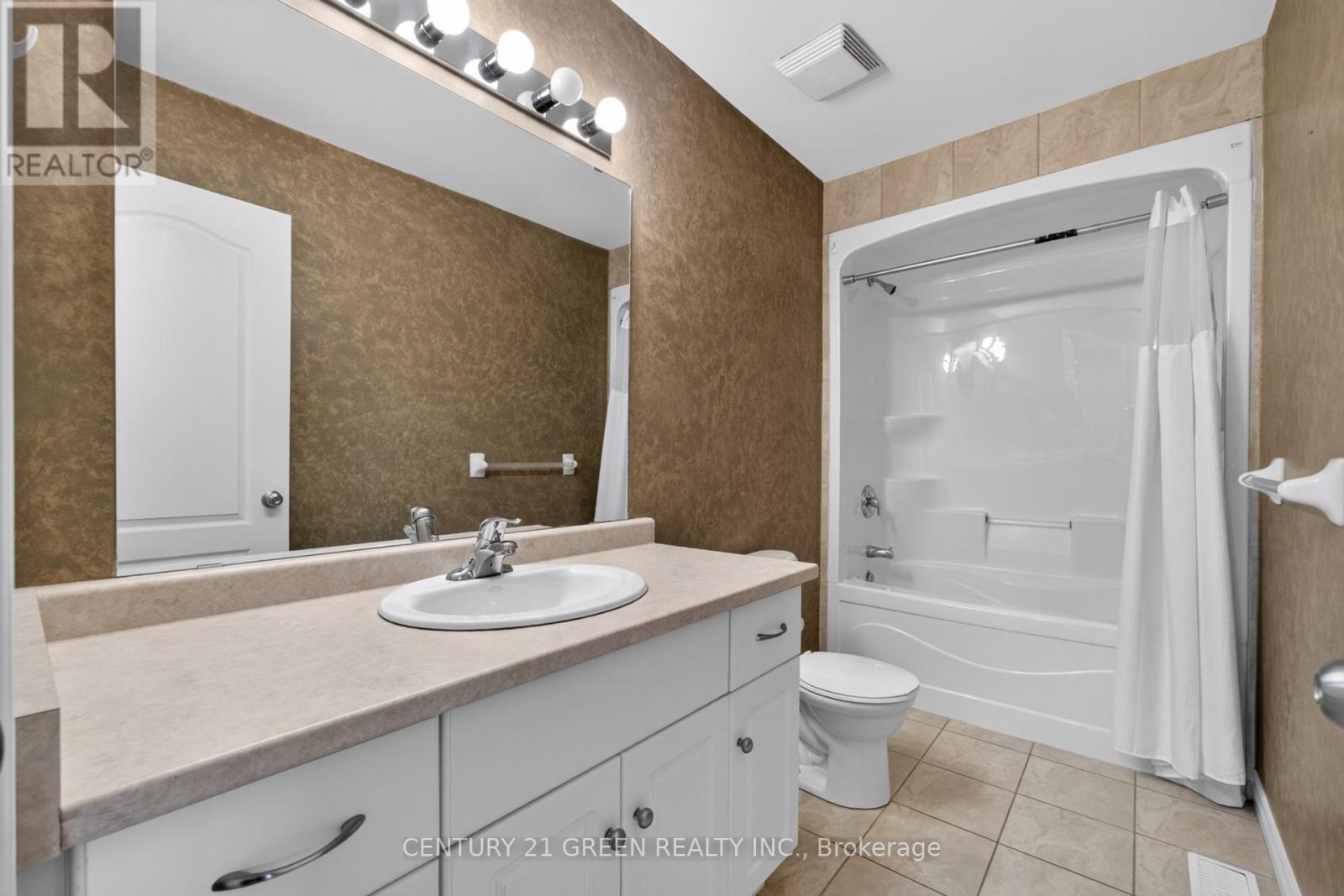 18 Palacebeach Trail, Hamilton, Ontario  L8E 5C3 - Photo 34 - X13831914
