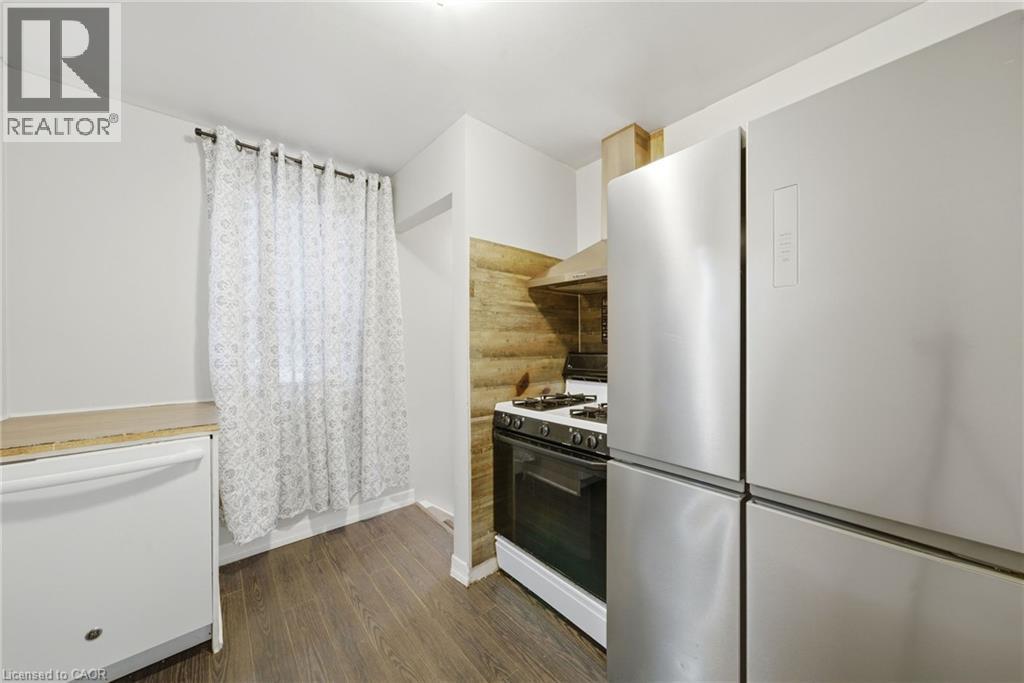 107 Broadway Street, Welland, Ontario  L3C 5L6 - Photo 13 - 40866758