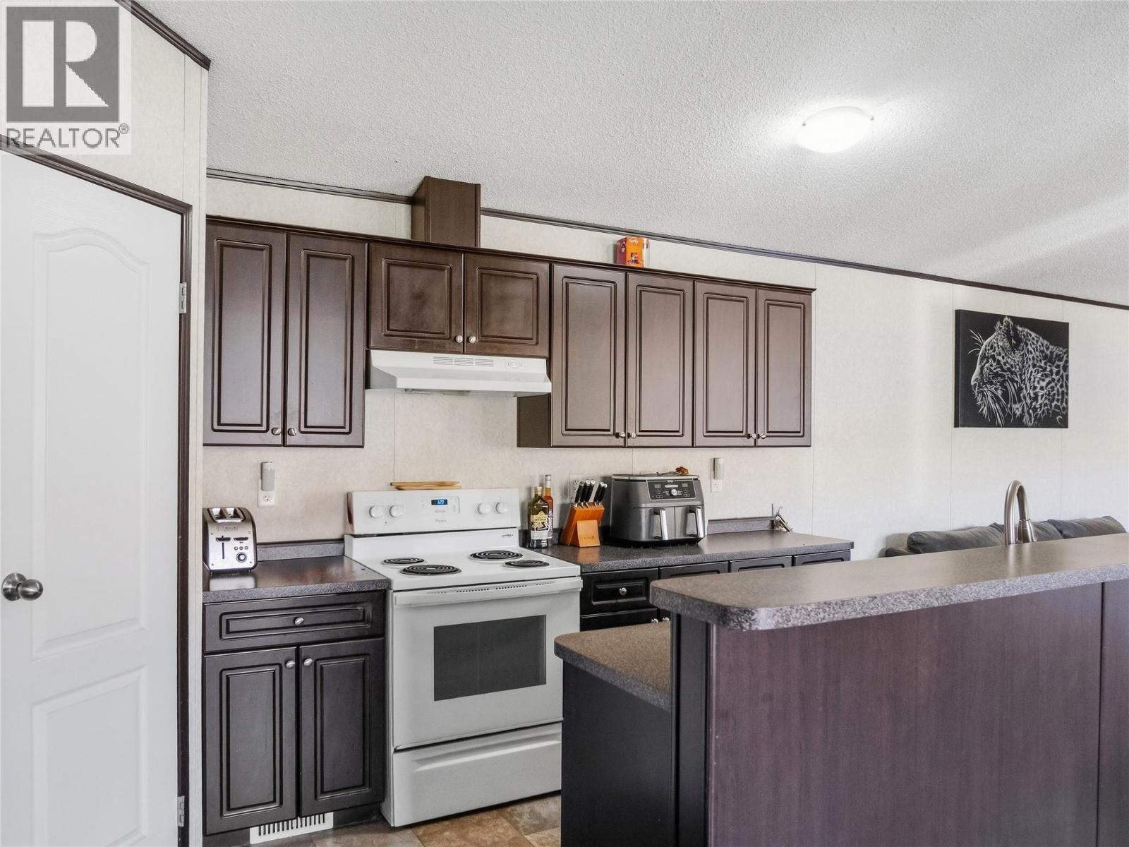 10111 253 Road, Dawson Creek, British Columbia  V0C 2E0 - Photo 12 - 10401956