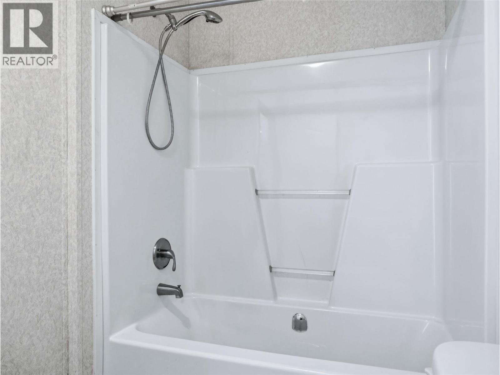 10111 253 Road, Dawson Creek, British Columbia  V0C 2E0 - Photo 31 - 10401956