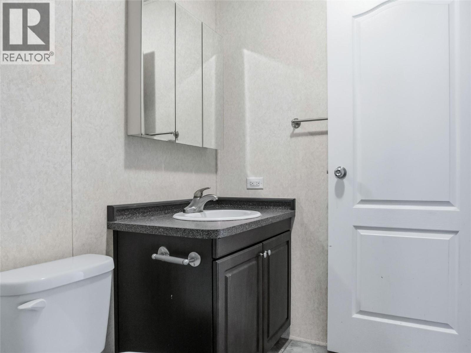 10111 253 Road, Dawson Creek, British Columbia  V0C 2E0 - Photo 32 - 10401956