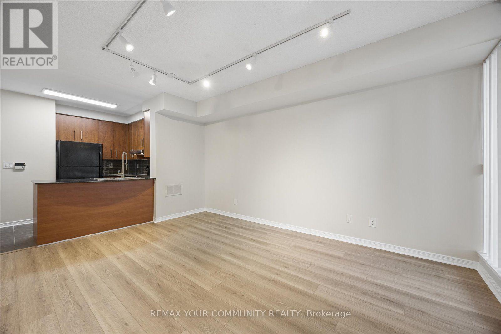 209 - 5500 Yonge Street, Toronto, Ontario  M2N 7L1 - Photo 15 - C13738976