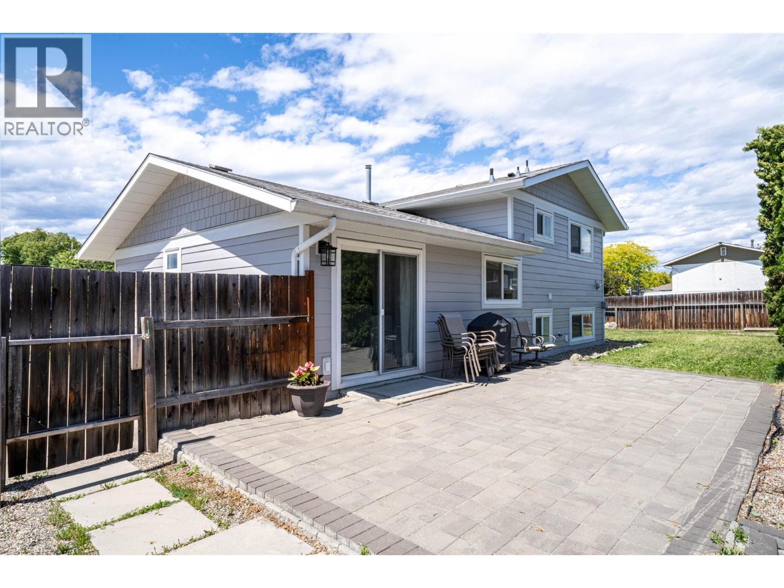 2003 13 Street, Vernon, British Columbia  V1T 3T1 - Photo 30 - 10351494