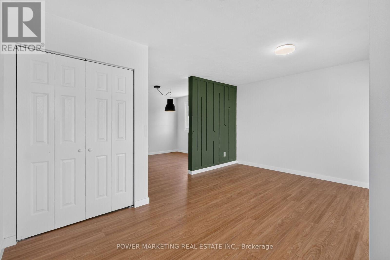 2654 Conn Street, Ottawa, Ontario  K2B 7C5 - Photo 3 - X13831936