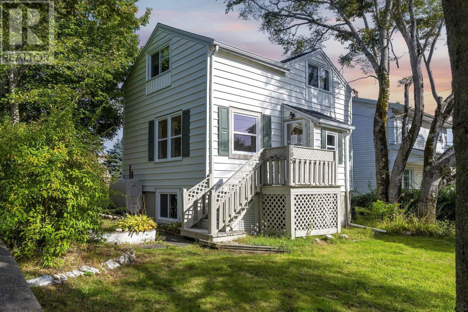 103 Rufus Avenue, Halifax, Nova Scotia  B3N 2L8 - Photo 1 - 202612328