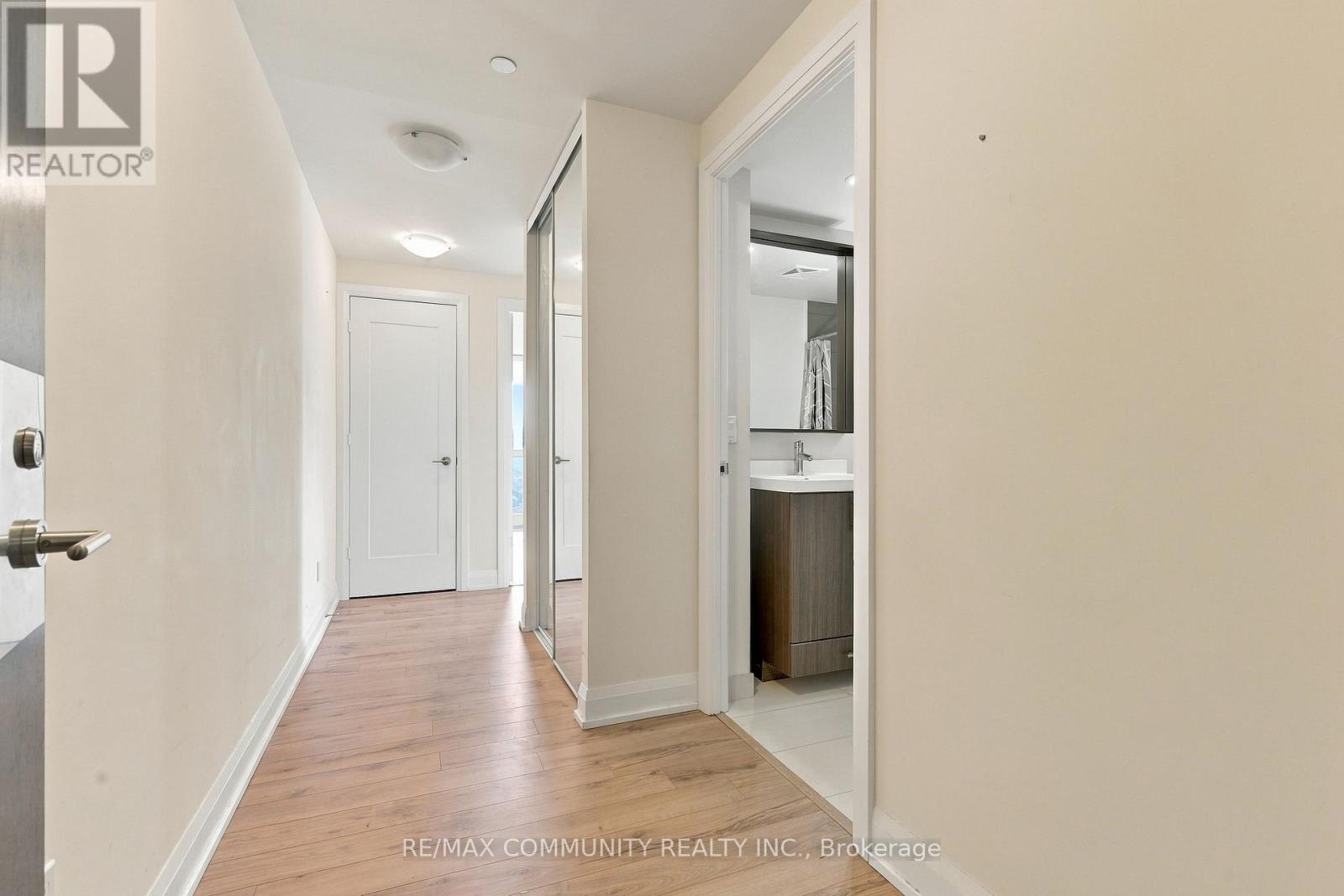 2111 - 18 Graydon Hall Drive, Toronto, Ontario M3A 0A4 - Photo 4 - C13831924