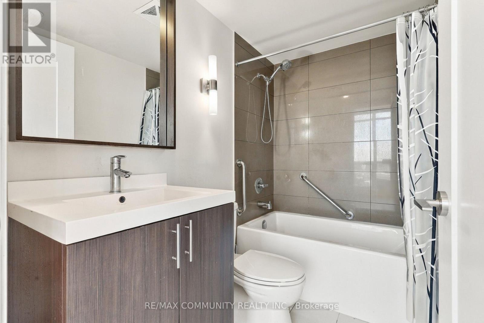 2111 - 18 Graydon Hall Drive, Toronto, Ontario  M3A 0A4 - Photo 19 - C13831928