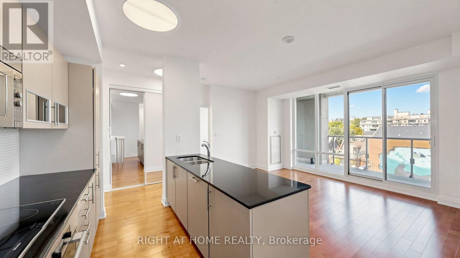 422 - 1 Bedford Road, Toronto, Ontario  M5R 2B5 - Photo 13 - C13831944