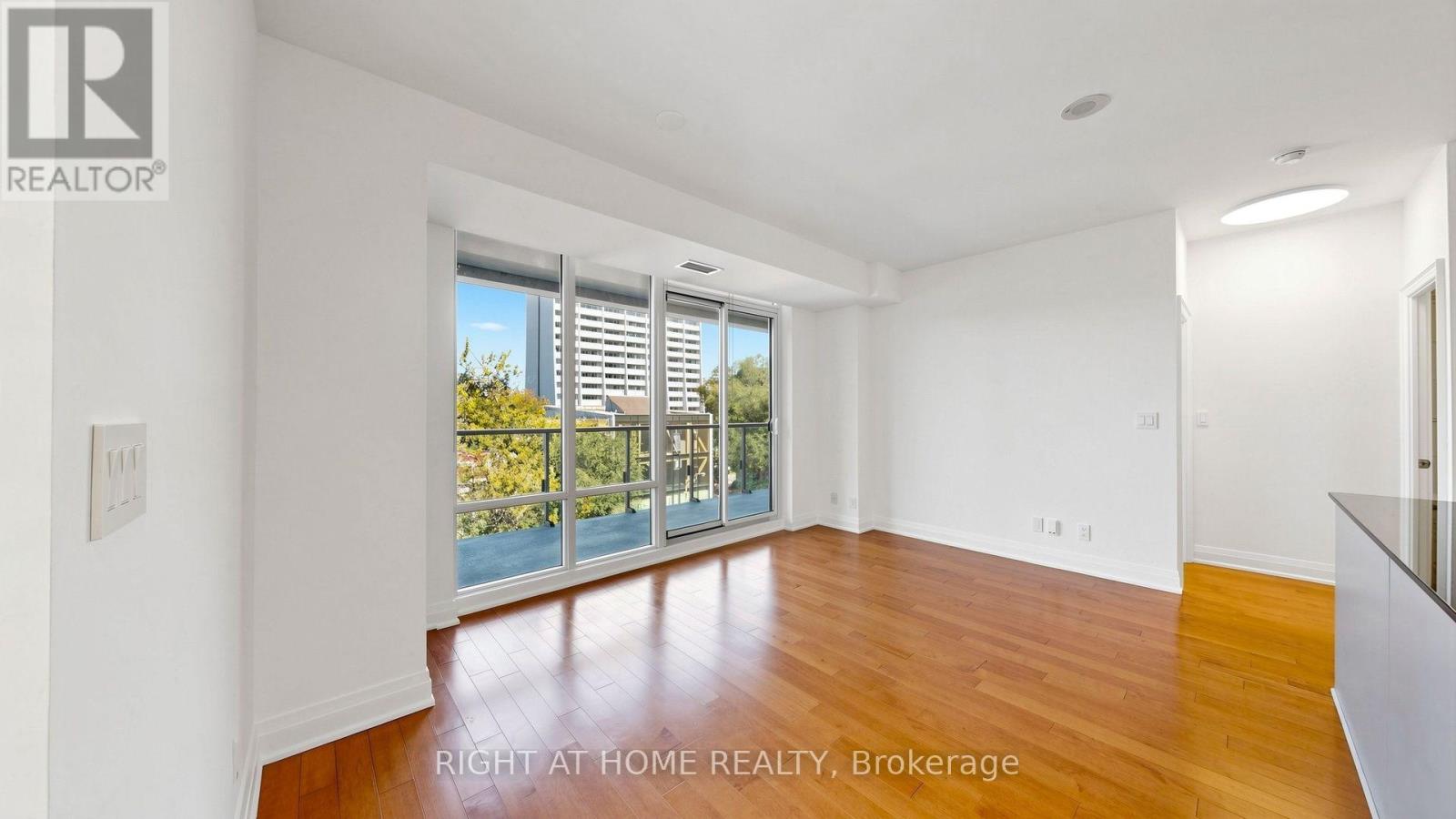 422 - 1 Bedford Road, Toronto, Ontario  M5R 2B5 - Photo 8 - C13831944