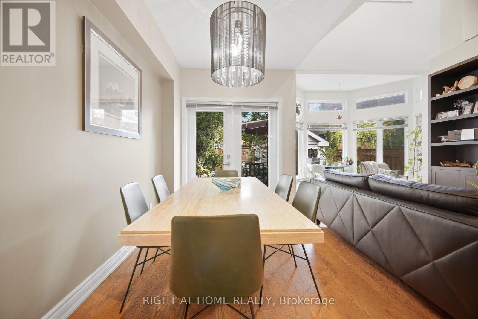 219 Broadway Avenue, Toronto, Ontario M4P 1W1 - Photo 10 - C13831954