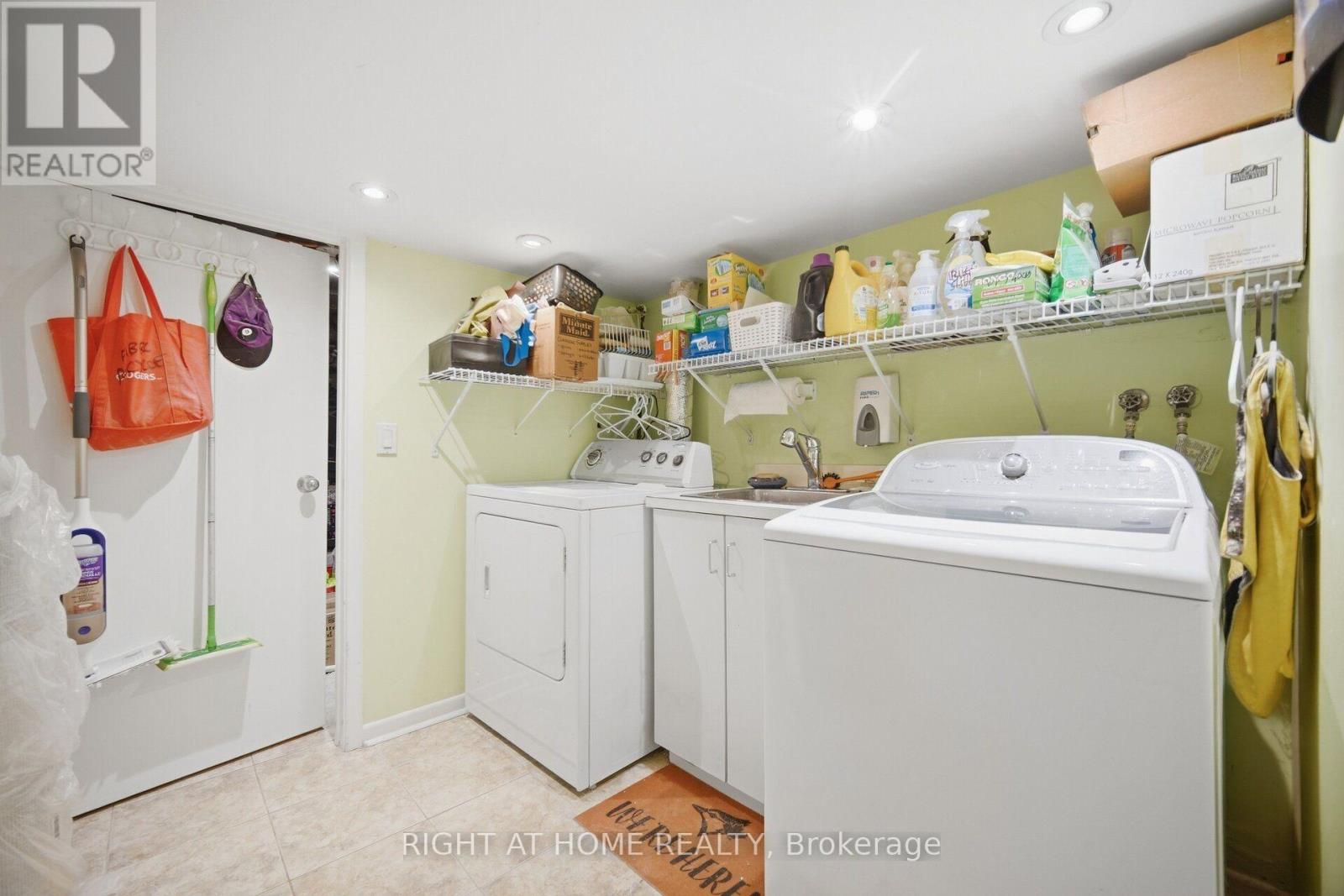 219 Broadway Avenue, Toronto, Ontario M4P 1W1 - Photo 41 - C13831954