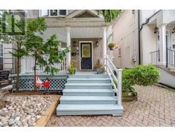 219 BROADWAY AVENUE, Toronto, Ontario