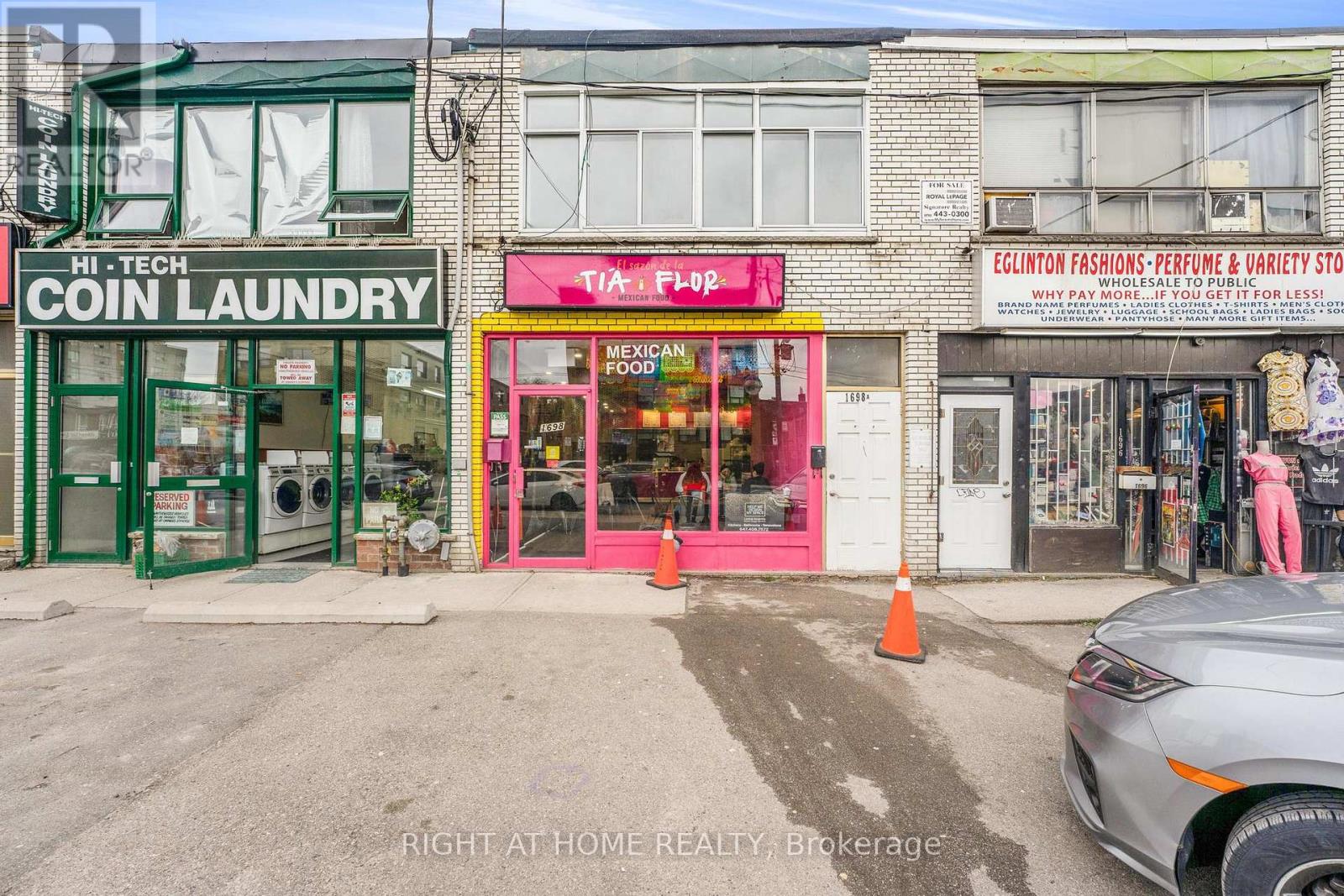 1698a Eglinton Avenue W, Toronto, Ontario  M6E 2H5 - Photo 21 - W13831942