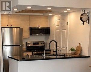 208 - 285 Enfield Place, Mississauga, Ontario  L5B 4L8 - Photo 3 - W13831968