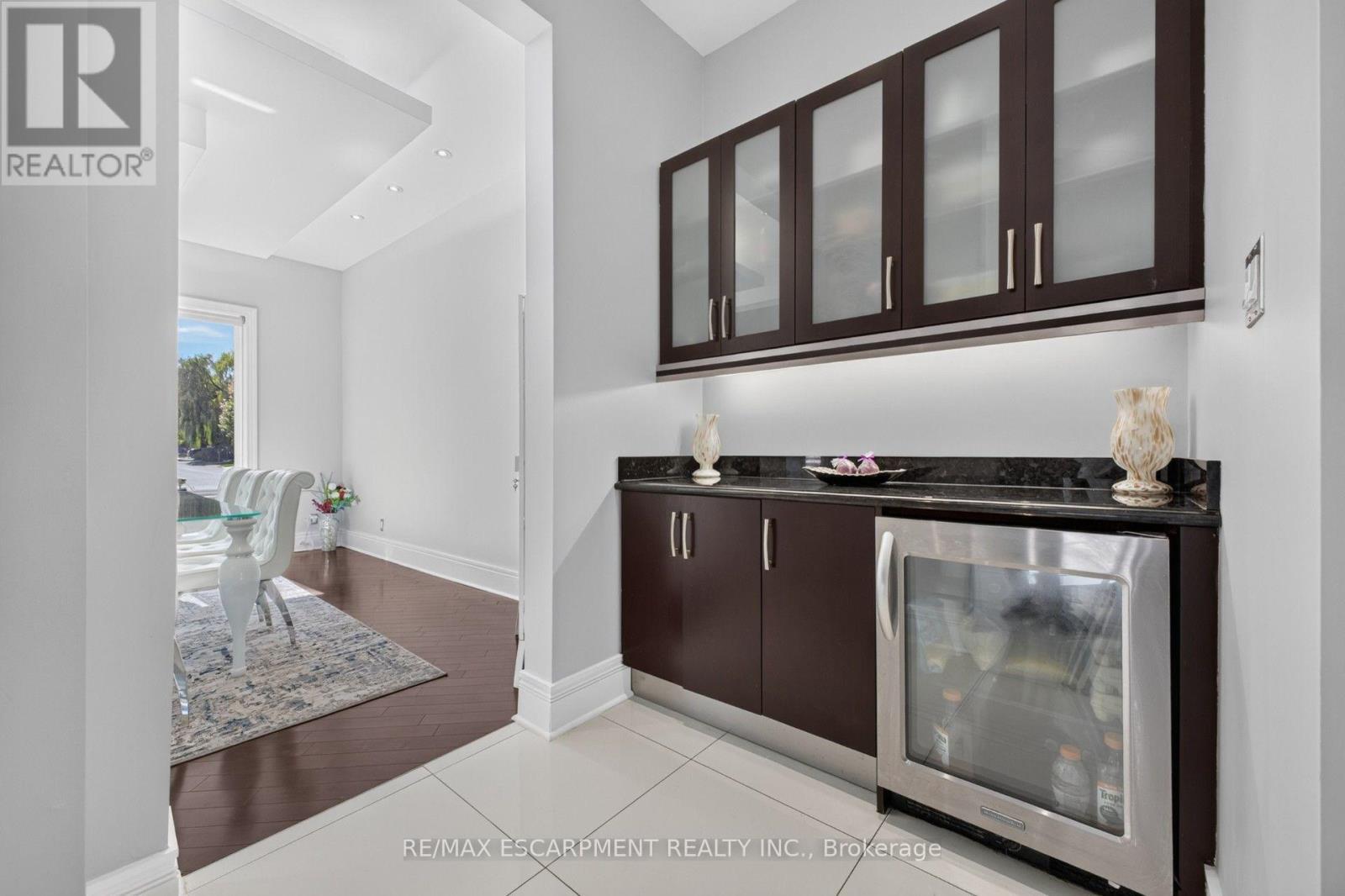 19 Mccollum Road, Hamilton, Ontario  L8E 6B8 - Photo 6 - X13831962