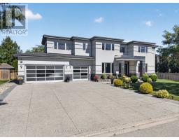 19 MCCOLLUM ROAD, Hamilton, Ontario