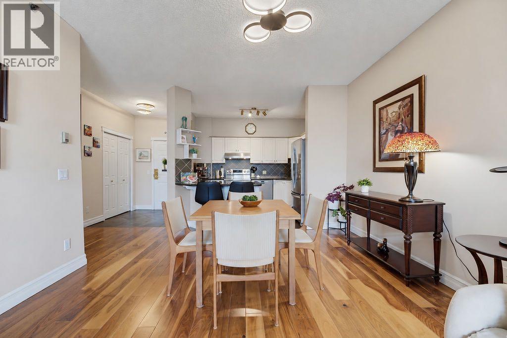 205, 4835 Dalhousie Drive NW