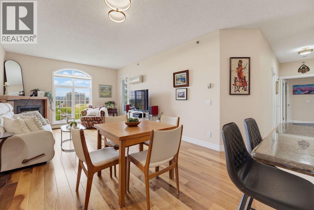 205, 4835 Dalhousie Drive NW